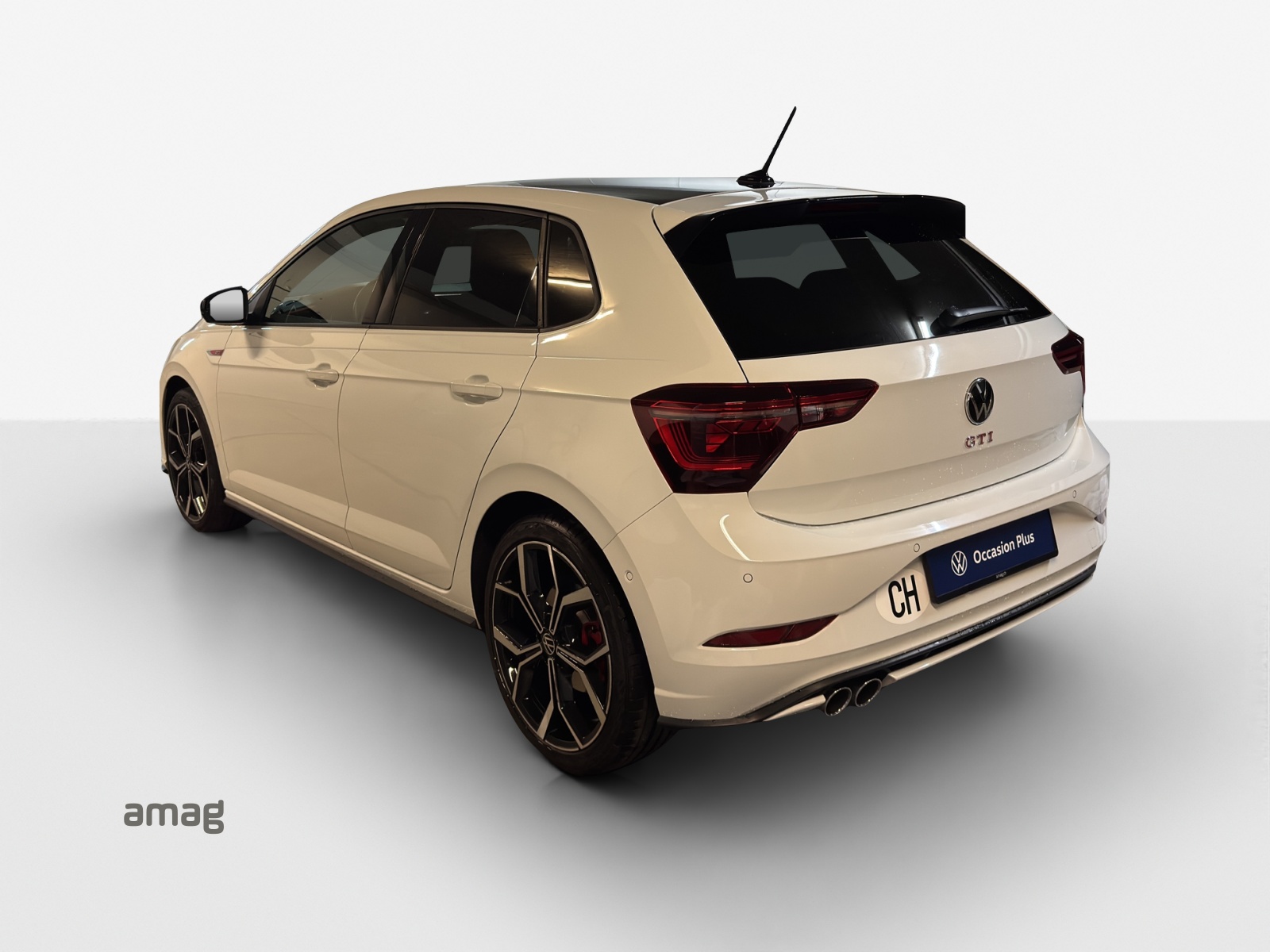 VW Polo 2.0 TSI GTI DSG-image-2