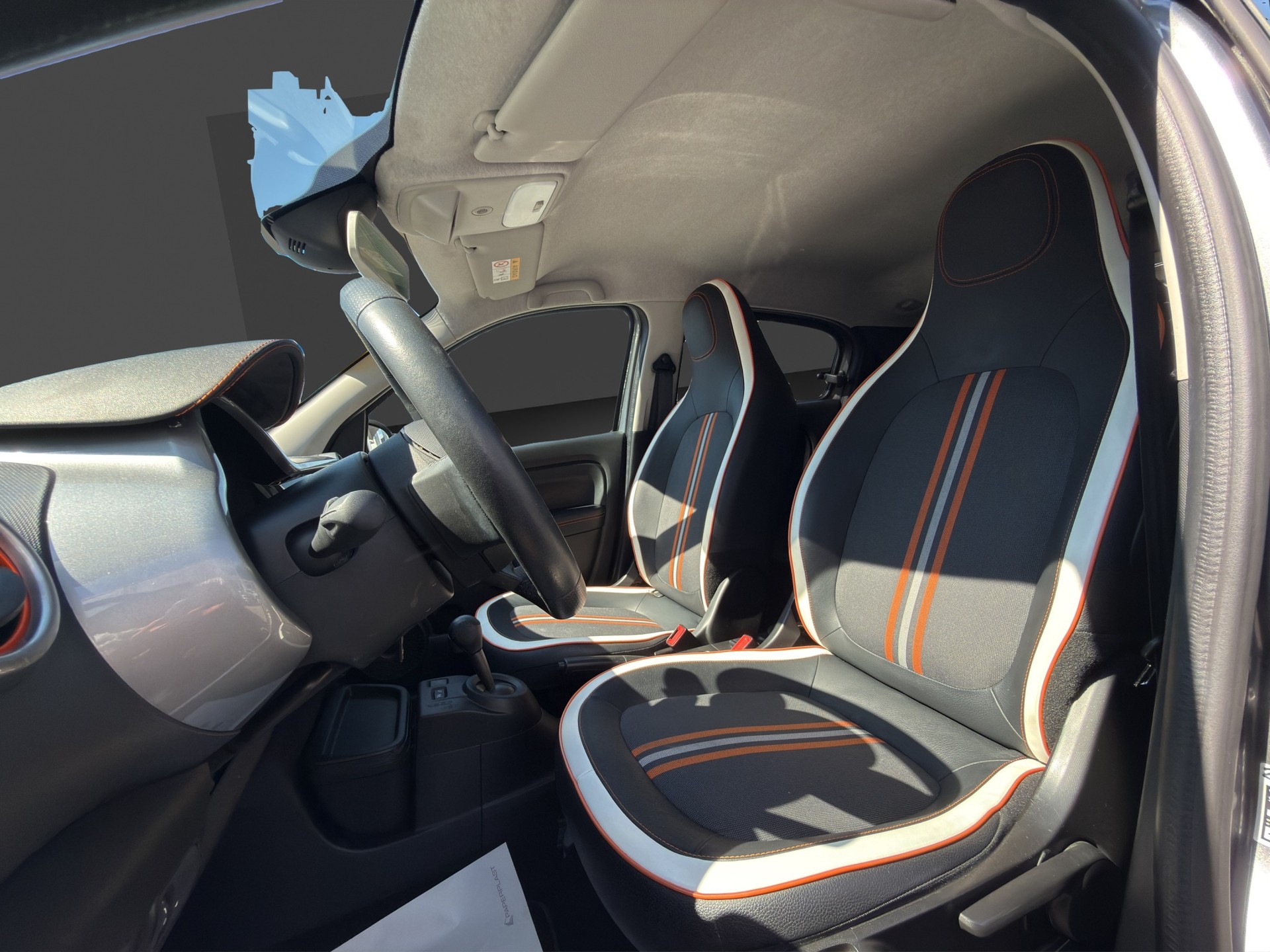 RENAULT Twingo 0.9 GT EDC-image-16