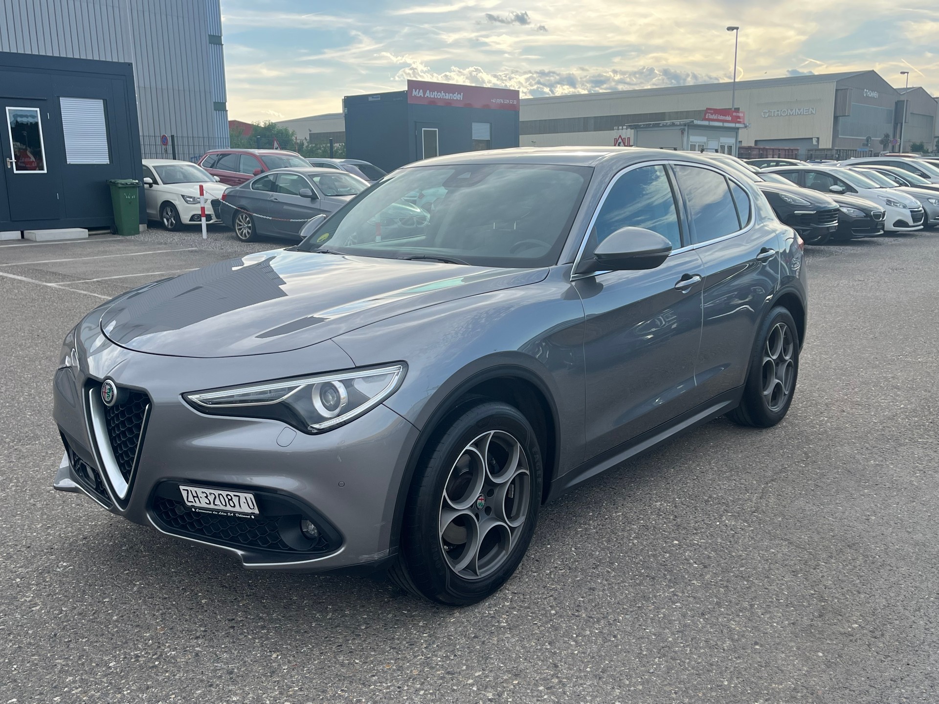 ALFA ROMEO Stelvio 2.2 JTDM Executive Q4 Automatic-image-3