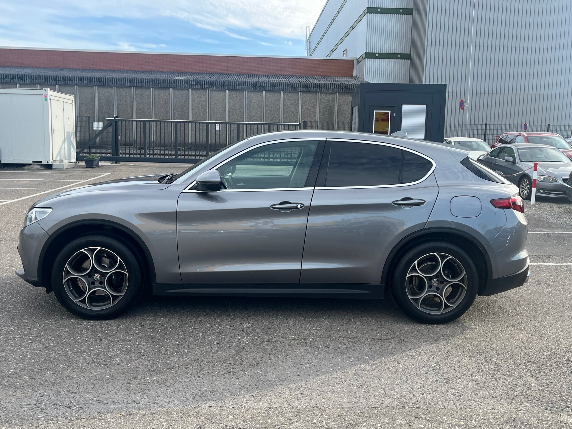 ALFA ROMEO Stelvio 2.2 JTDM Executive Q4 Automatic-image-1