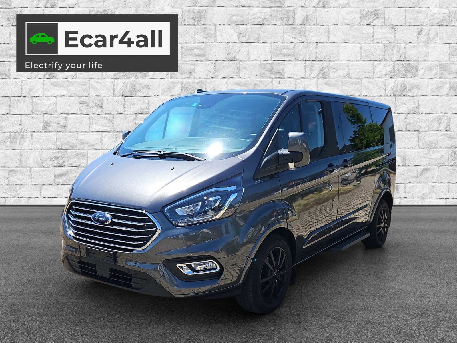 FORD Tourneo Custom 320 L1H1 Titanium A-image-0