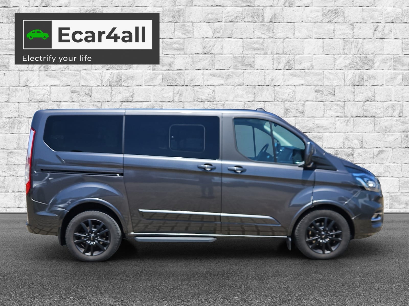 FORD Tourneo Custom 320 L1H1 Titanium A-image-5