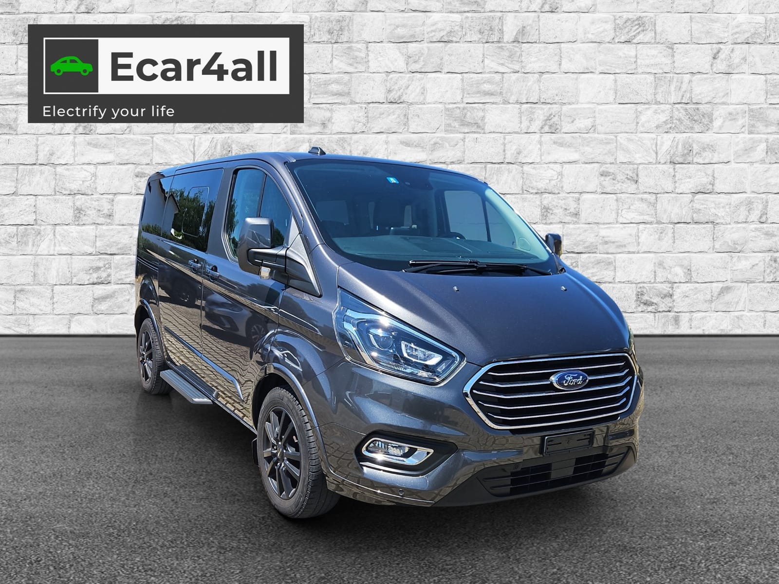 FORD Tourneo Custom 320 L1H1 Titanium A-image-6