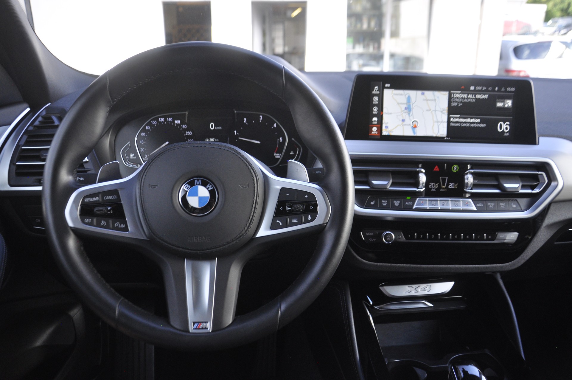 BMW X4 xDrive 48V 30d Steptronic I Anhängerkupplung-image-9