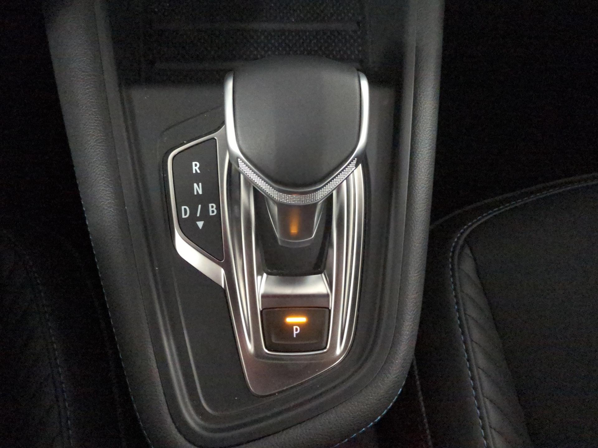 RENAULT Captur 1.6 E-Tech 145 Esprit Alpine DHT-image-26