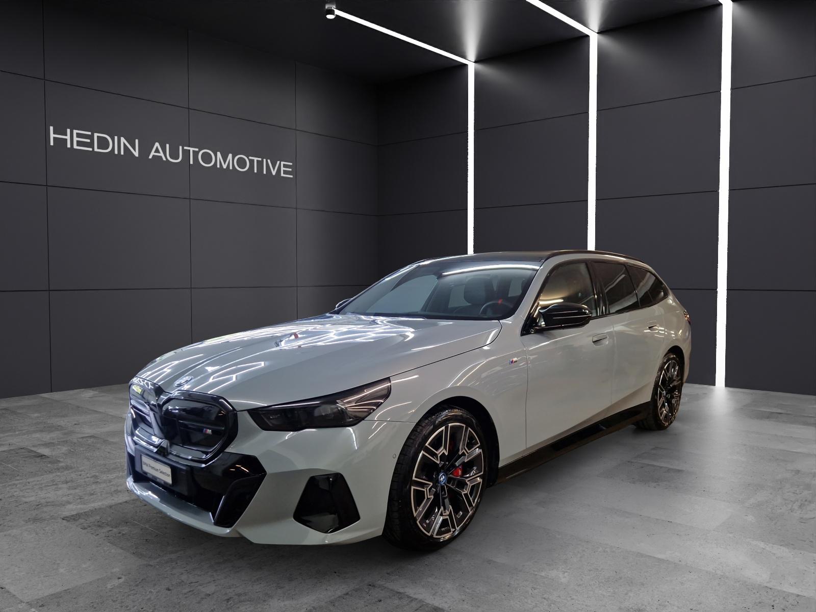 BMW i5 M60 xDrive Touring-image-0