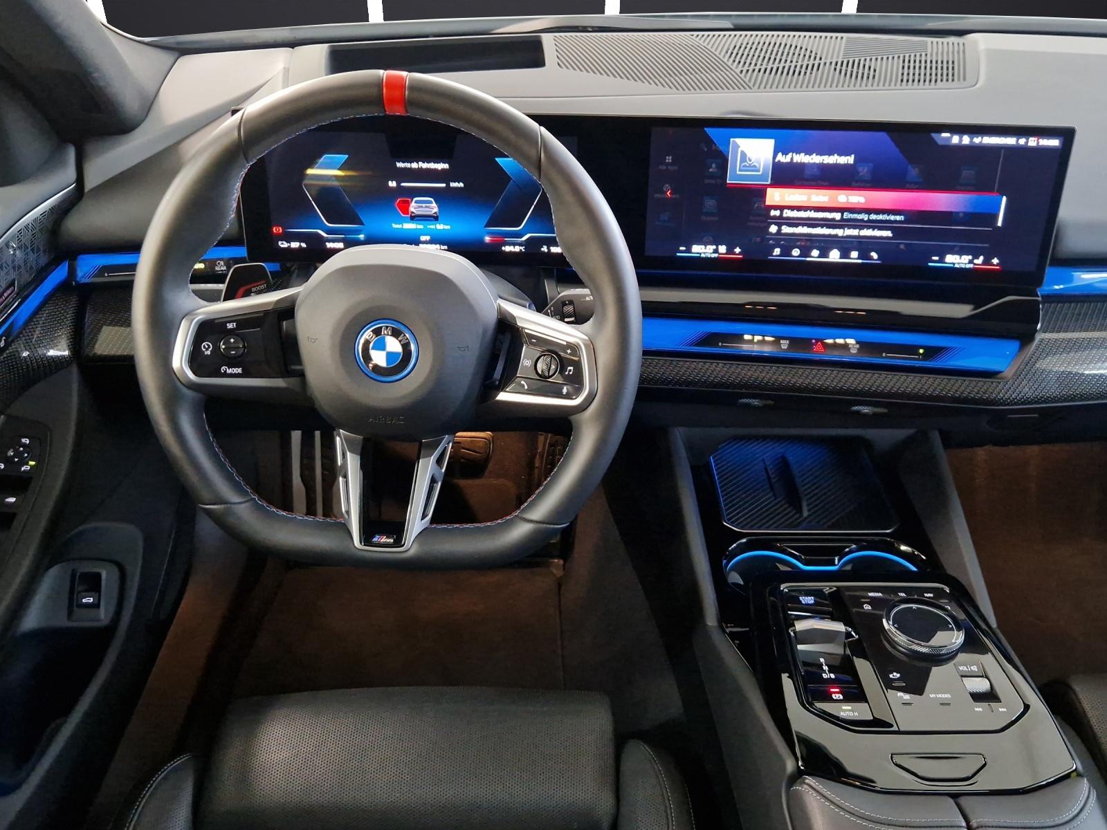 BMW i5 M60 xDrive Touring-image-17