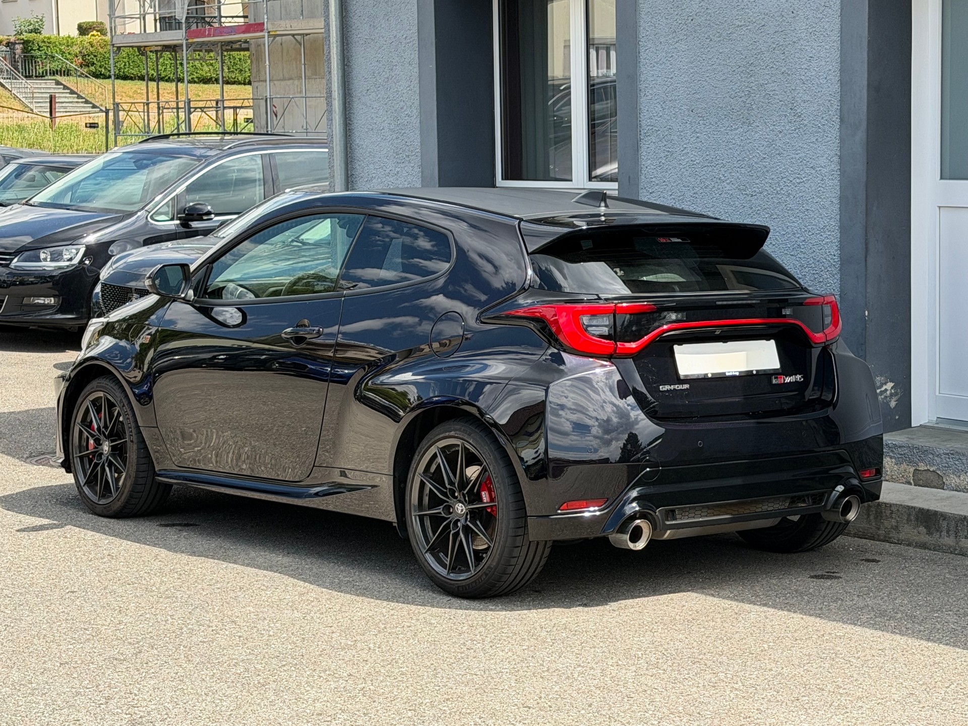 TOYOTA Yaris 1.6 GR Sport-image-3