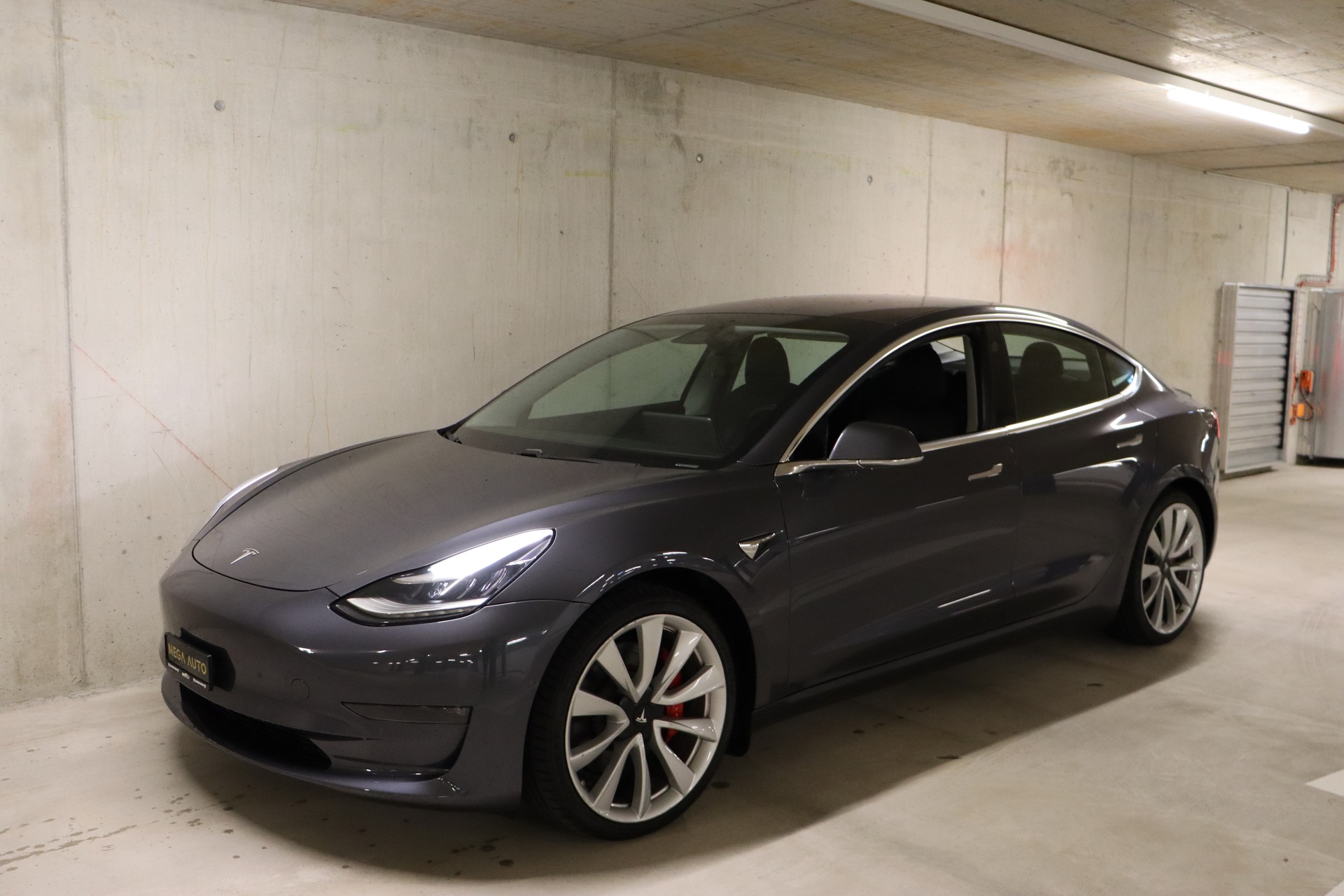 TESLA Model 3 Long Range Dual Motor AWD-image-0