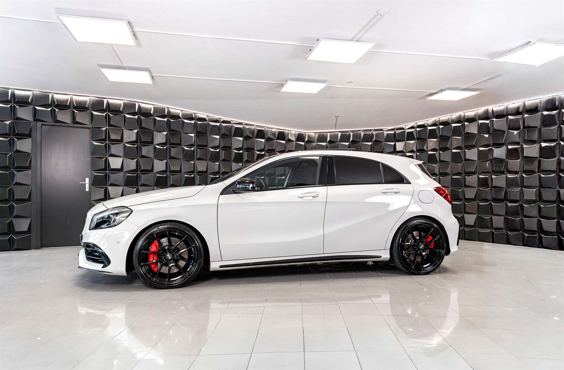 MERCEDES-BENZ A 45 AMG 4Matic Speedshift 7G-DCT-image-1