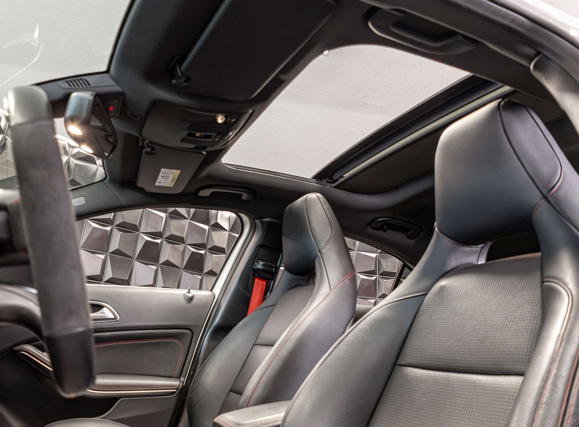 MERCEDES-BENZ A 45 AMG 4Matic Speedshift 7G-DCT-image-15