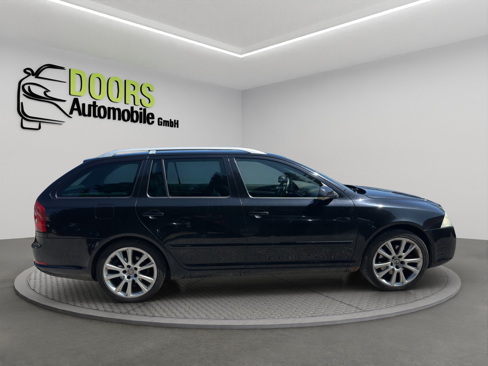 SKODA Octavia 2.0 TFSI RS-image-7