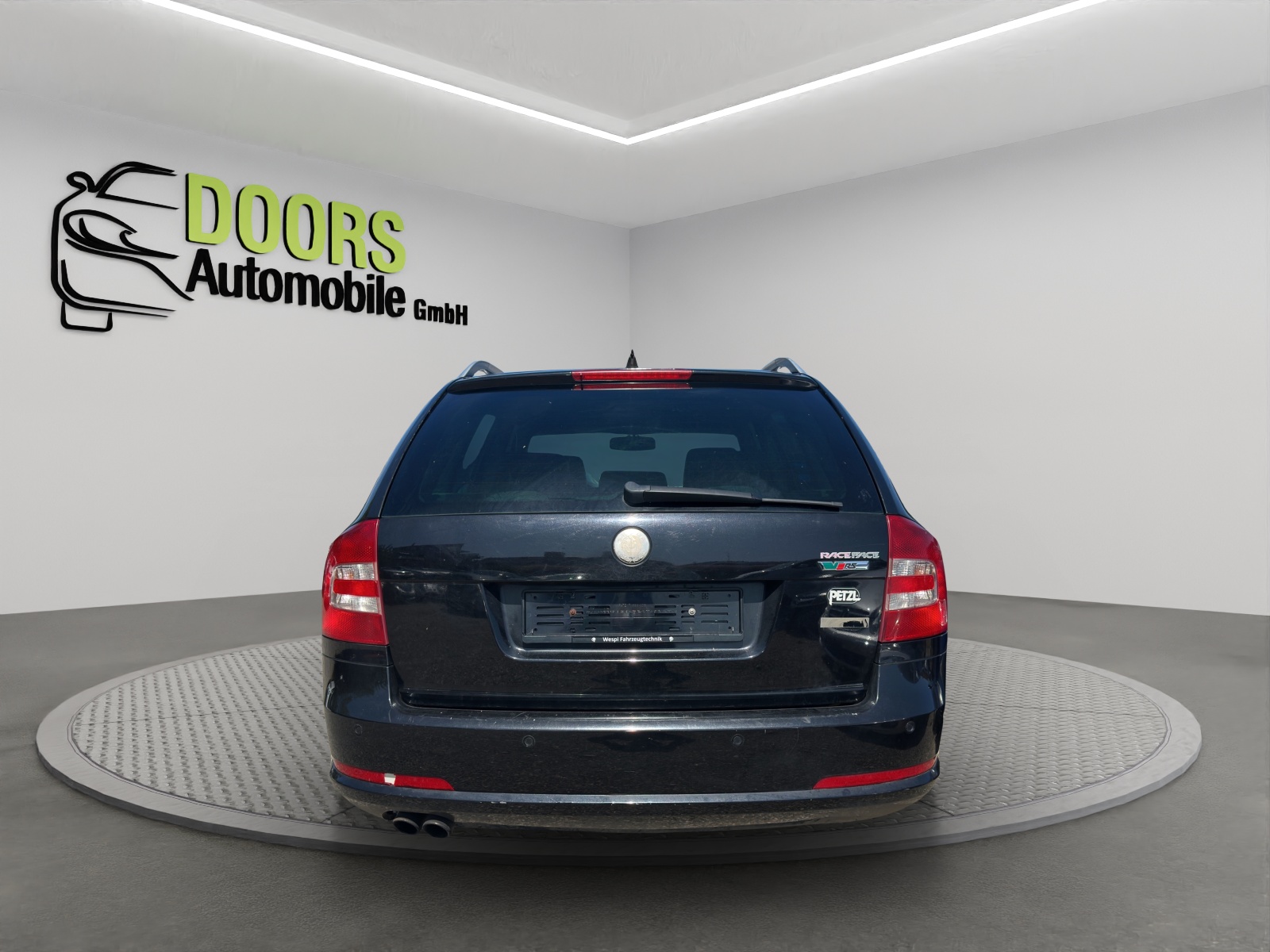 SKODA Octavia 2.0 TFSI RS-image-5