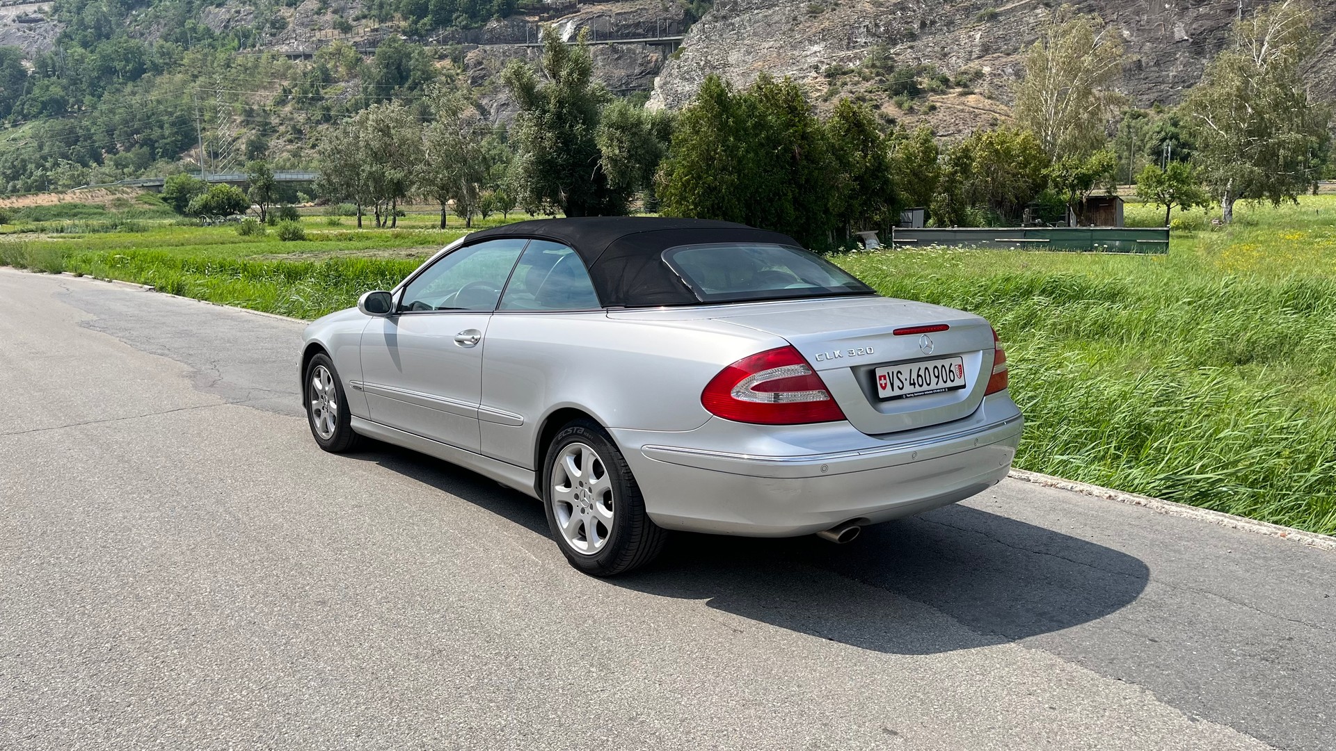 MERCEDES-BENZ CLK 320 Elégance Automatic-image-2