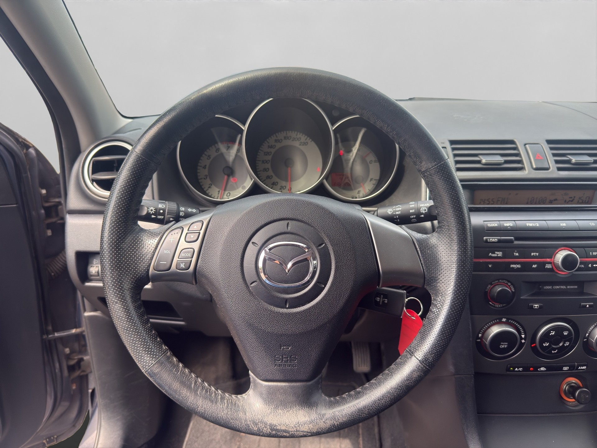 MAZDA 3 1.6 16V Confort-image-8