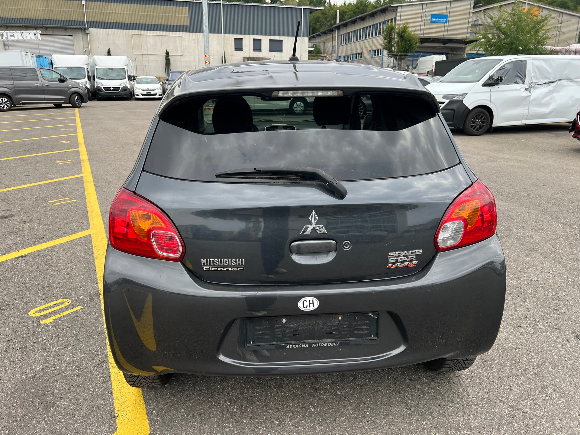 MITSUBISHI Space Star 1.2 Celebration 300K-image-3