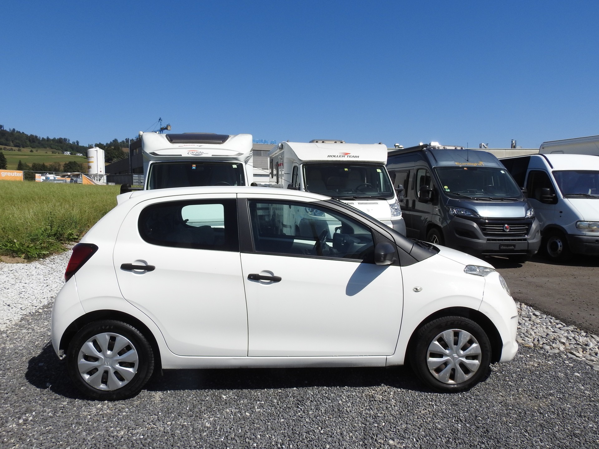 CITROEN C1 1.0 VTi Shine-image-6
