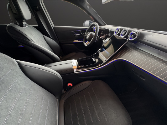 MERCEDES-BENZ GLC 220 d 4M 9G-Tronic-image-11