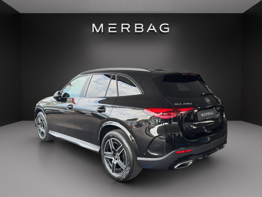 MERCEDES-BENZ GLC 220 d 4M 9G-Tronic-image-3