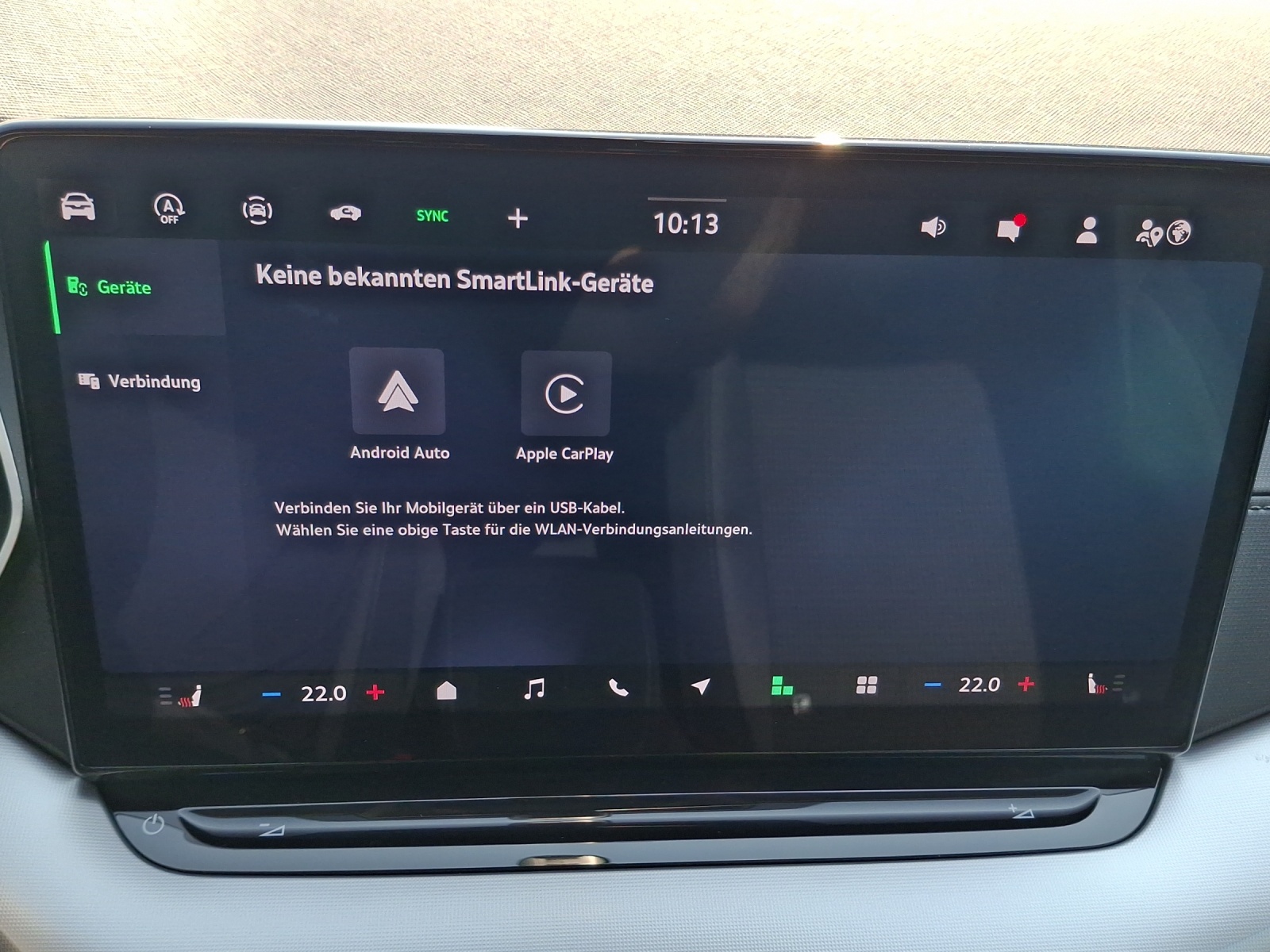SKODA Octavia Combi 2.0 TDI DSG Selection-image-15