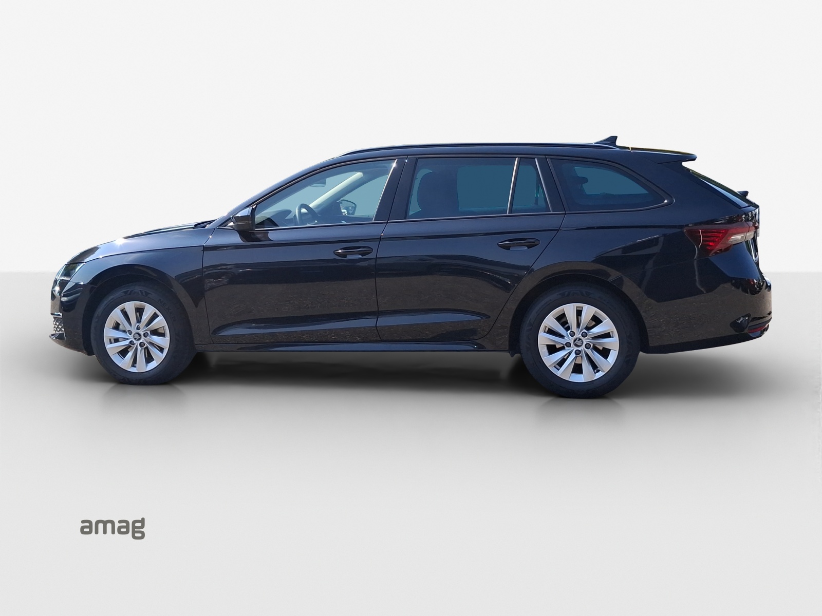 SKODA Octavia Combi 2.0 TDI DSG Selection-image-1