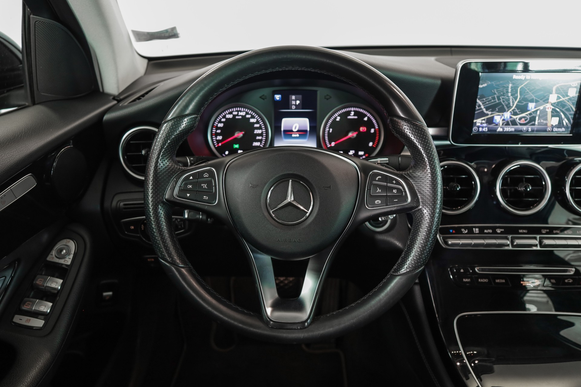 MERCEDES-BENZ GLC 220 d 4Matic 9G-Tronic-image-9