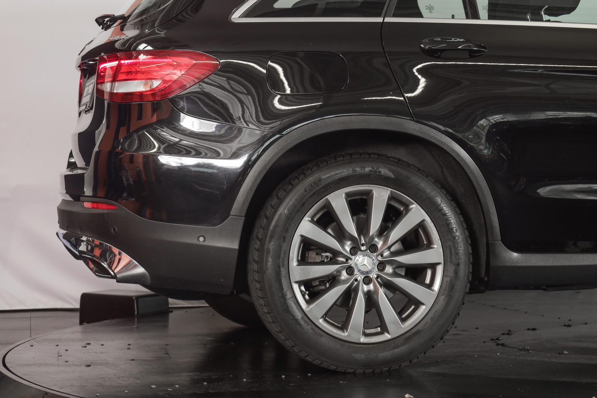 MERCEDES-BENZ GLC 220 d 4Matic 9G-Tronic-image-6