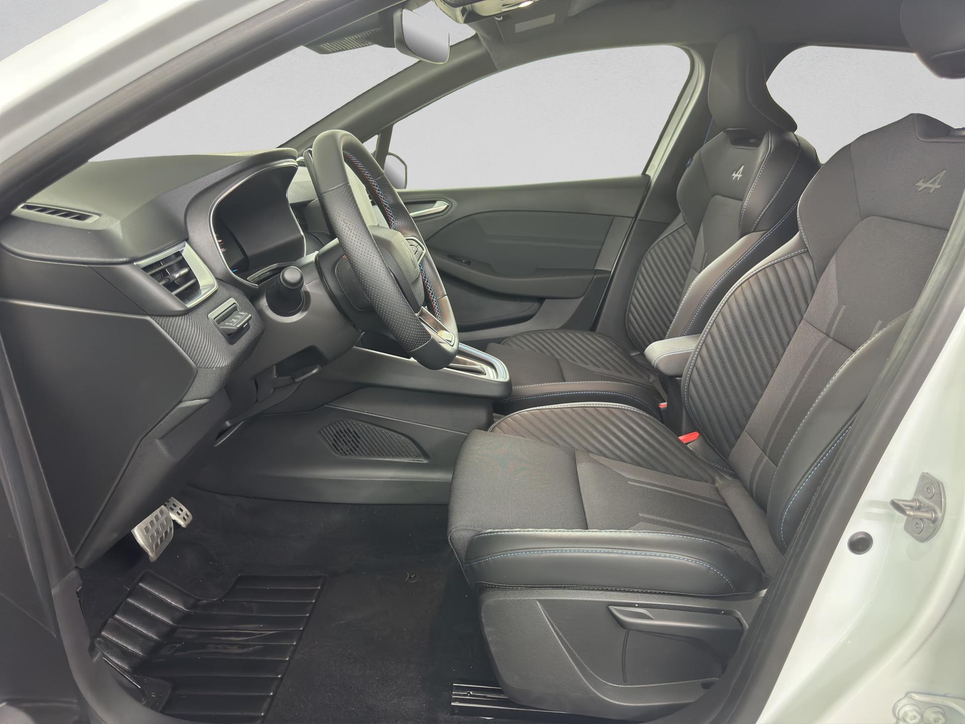 RENAULT Clio 1.6 E-Tech Esprit Alpine-image-8