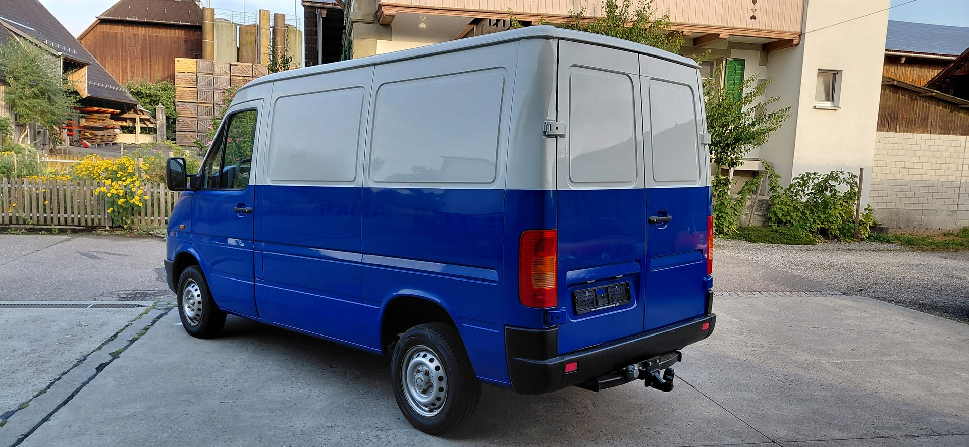VW LT 28 2.5TDI +plus+-image-2