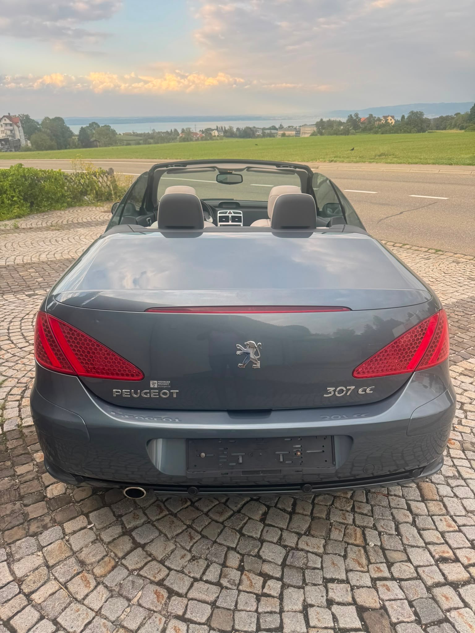 PEUGEOT 307 CC 2.0 16V Platinum Edition-image-5