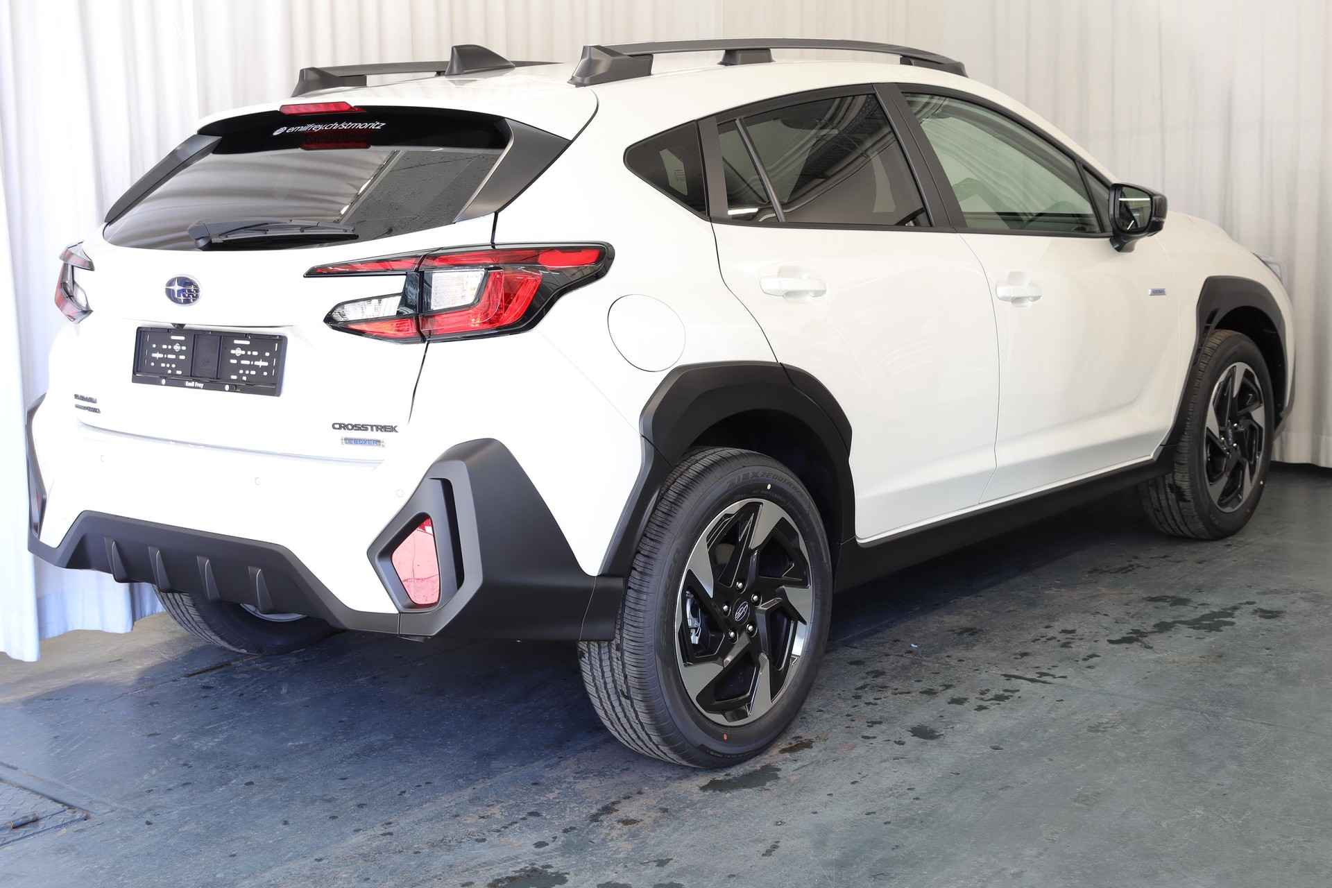 SUBARU Crosstrek 2.0i e-Boxer Swiss Plus-image-8