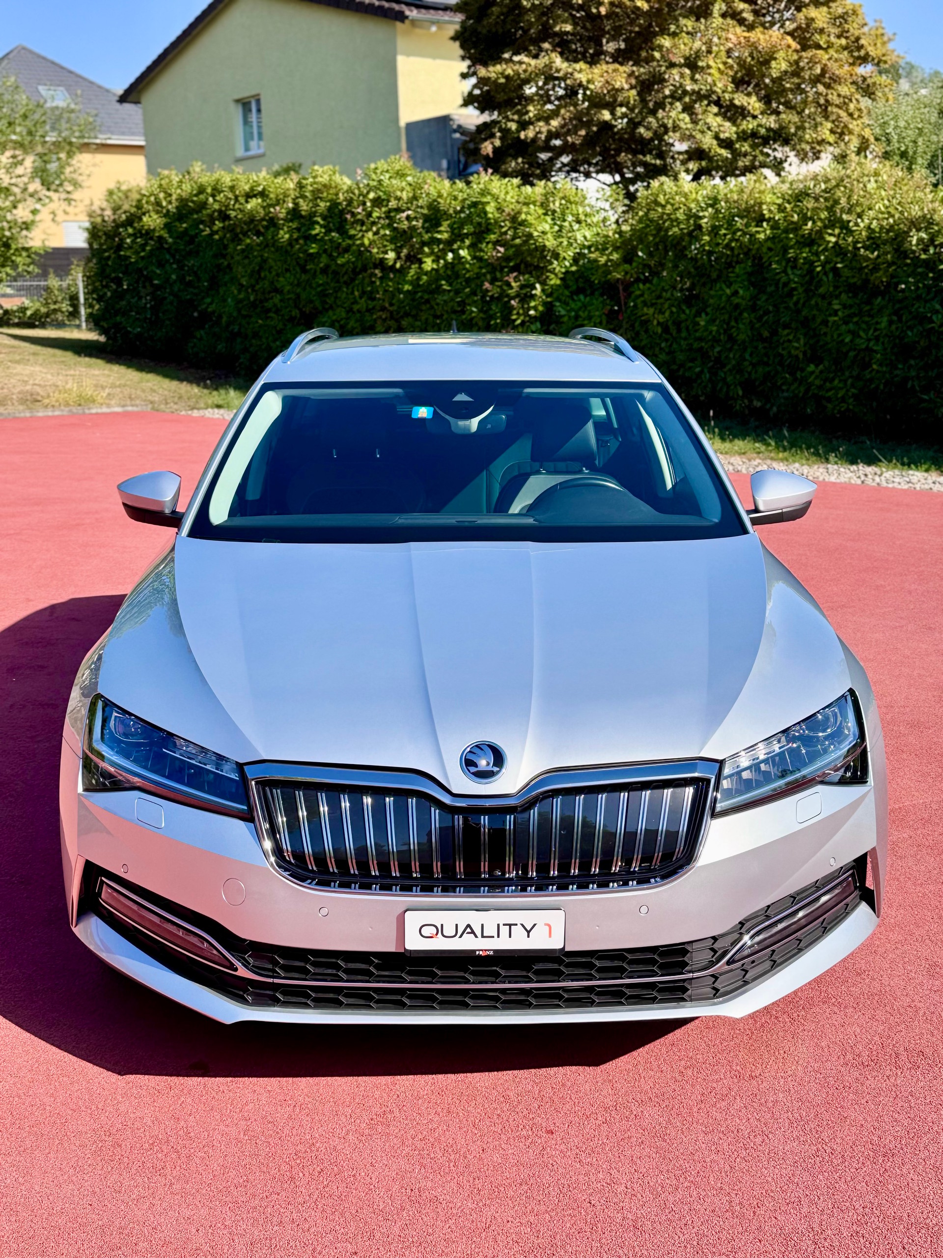 SKODA Superb 1.4 TSI Style PHEV DSC-image-1