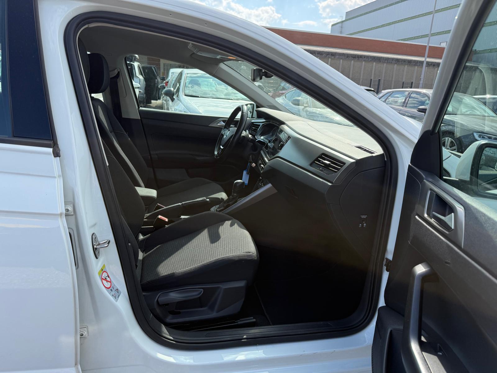 VW Polo 1.0 TSI Comfortline DSG-image-10