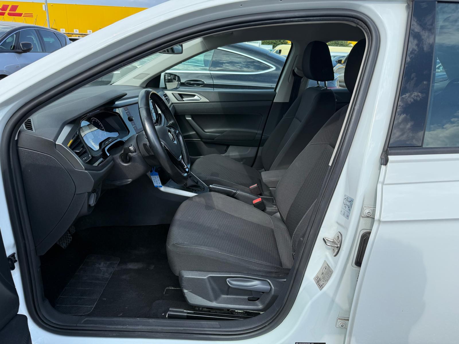 VW Polo 1.0 TSI Comfortline DSG-image-8