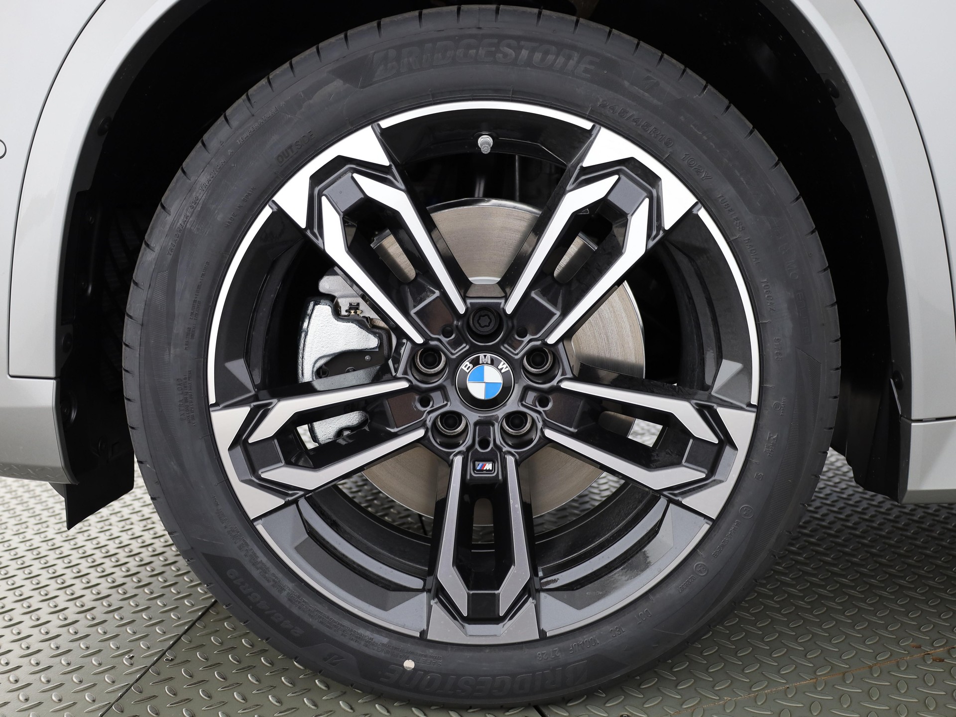 BMW X1 23i xDrive paddles-image-6