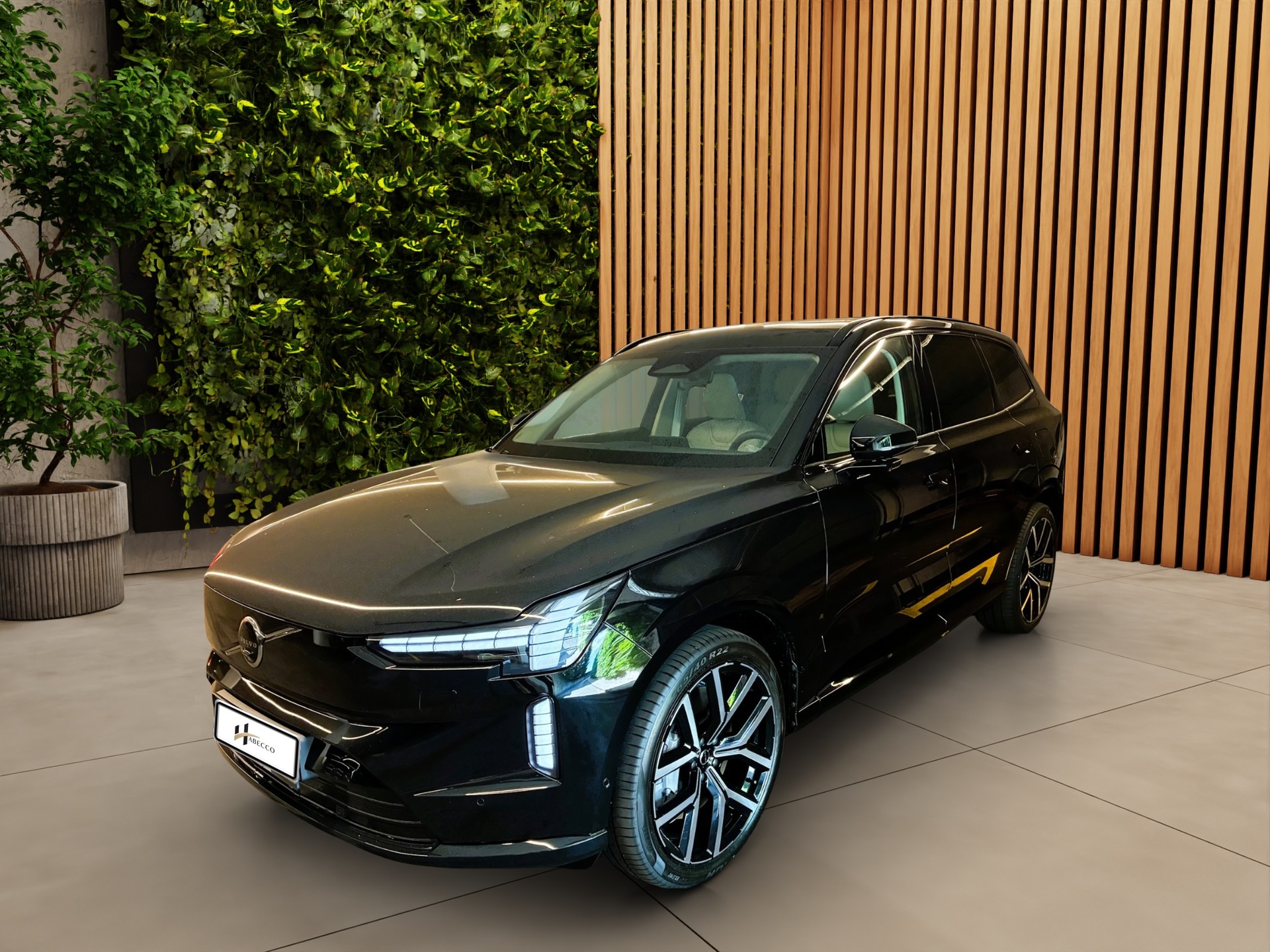 VOLVO Twin Performance Ultra 6P. AWD-image-0