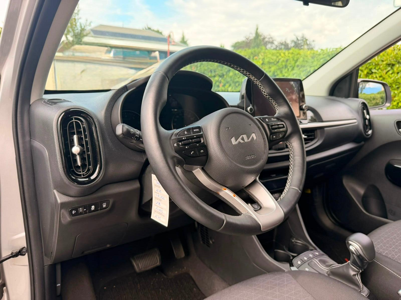 KIA Picanto 1.2 CVVT Style AMT-image-9