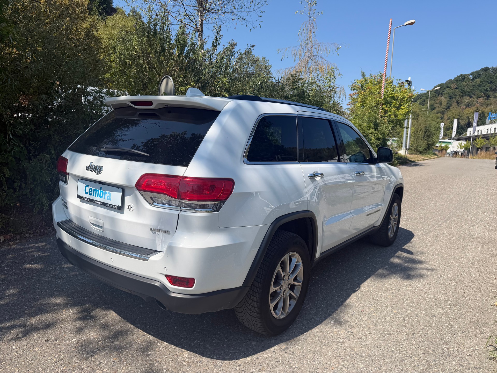 JEEP Grand Cherokee 3.0 CRD Platium Edition-image-3