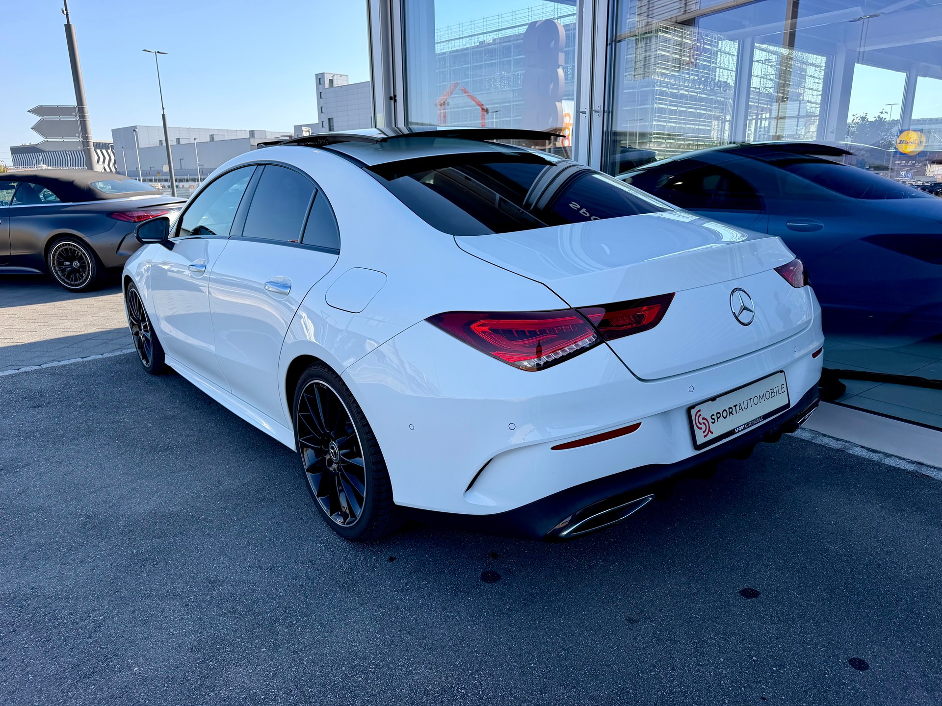 MERCEDES-BENZ CLA 220 AMG Line 7G-DCT 4Matic-image-8