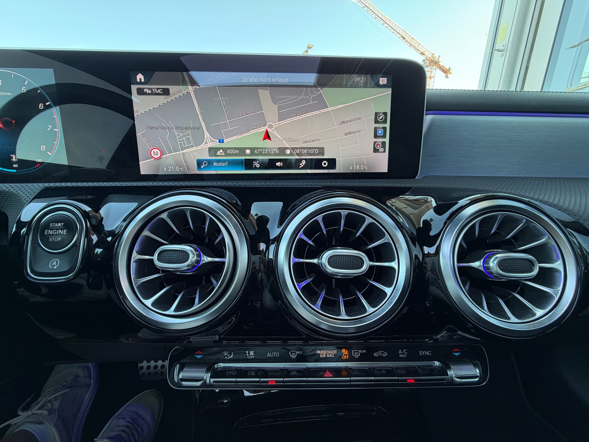 MERCEDES-BENZ CLA 220 AMG Line 7G-DCT 4Matic-image-19