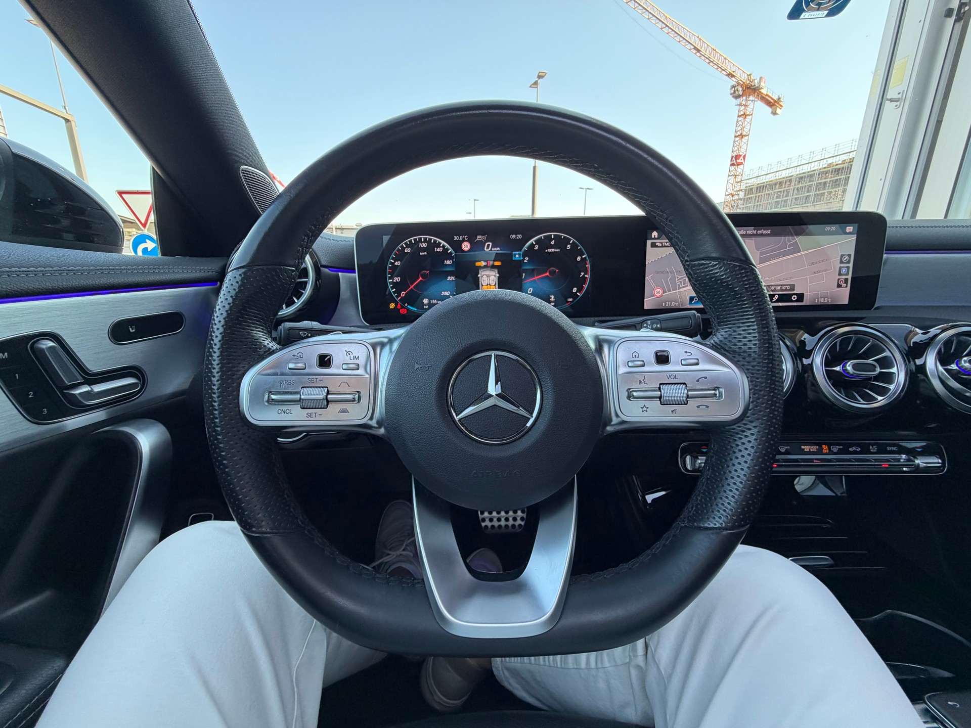 MERCEDES-BENZ CLA 220 AMG Line 7G-DCT 4Matic-image-18