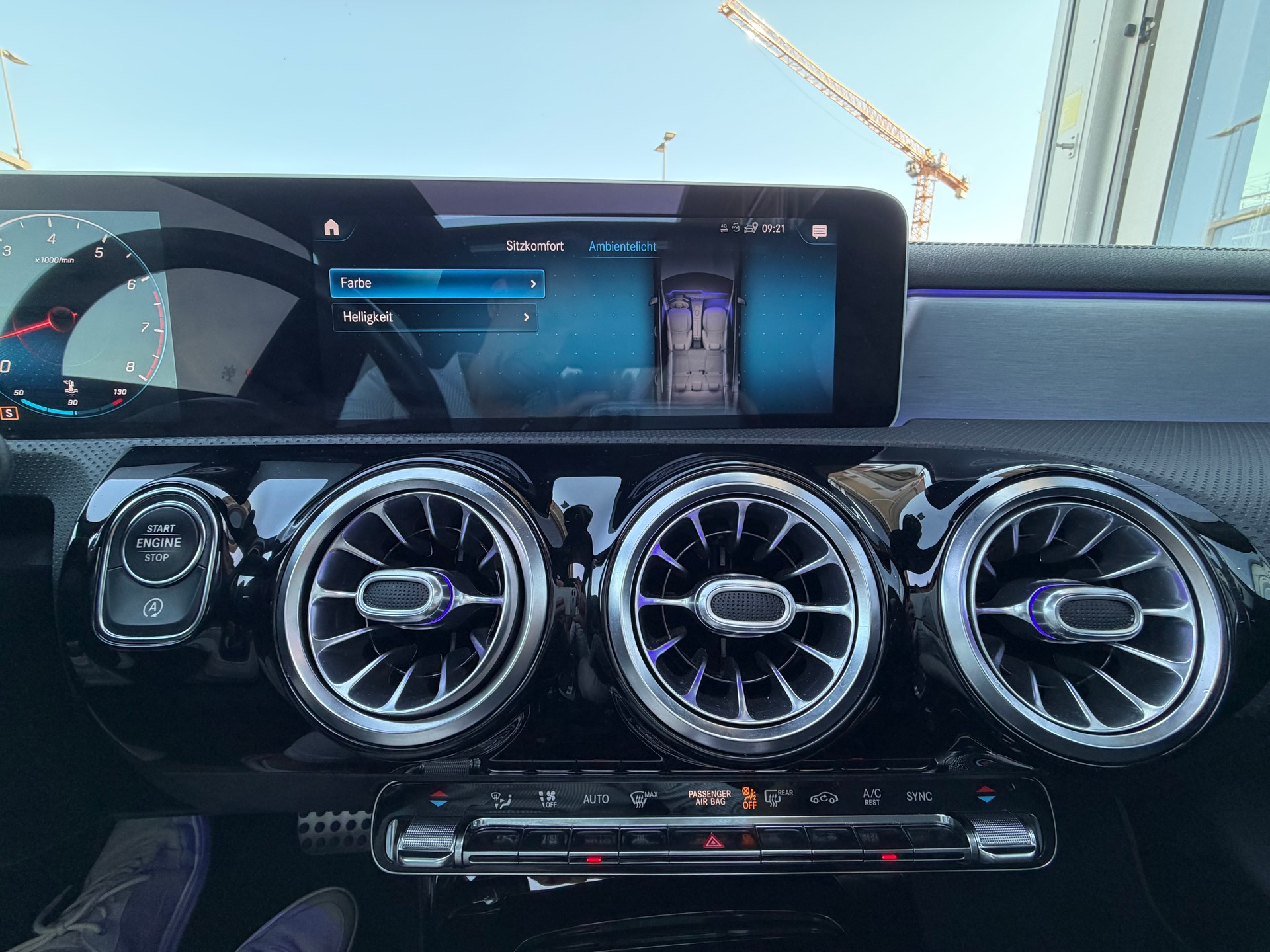 MERCEDES-BENZ CLA 220 AMG Line 7G-DCT 4Matic-image-22