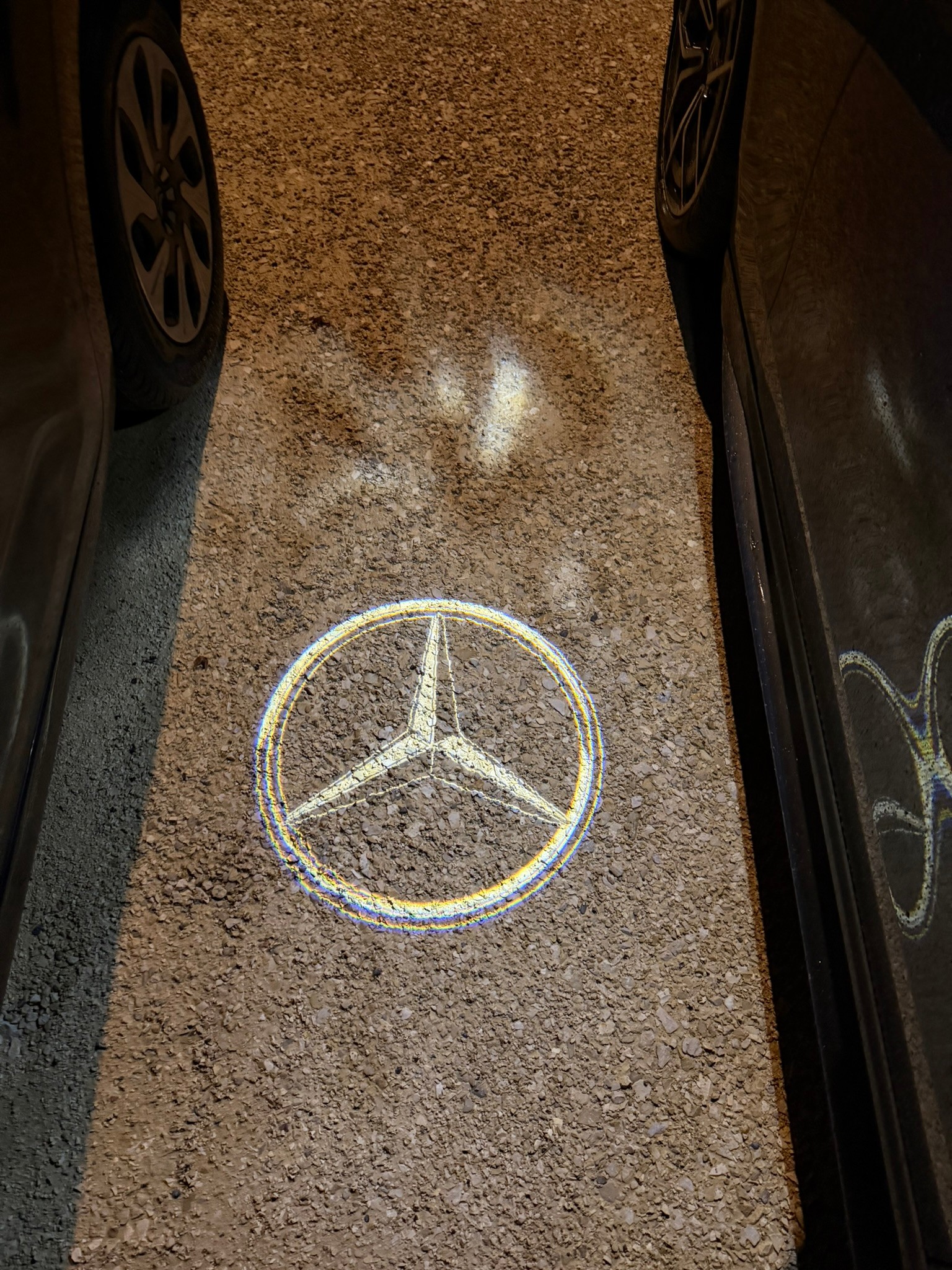 MERCEDES-BENZ C 200 AMG Line 4matic-image-9