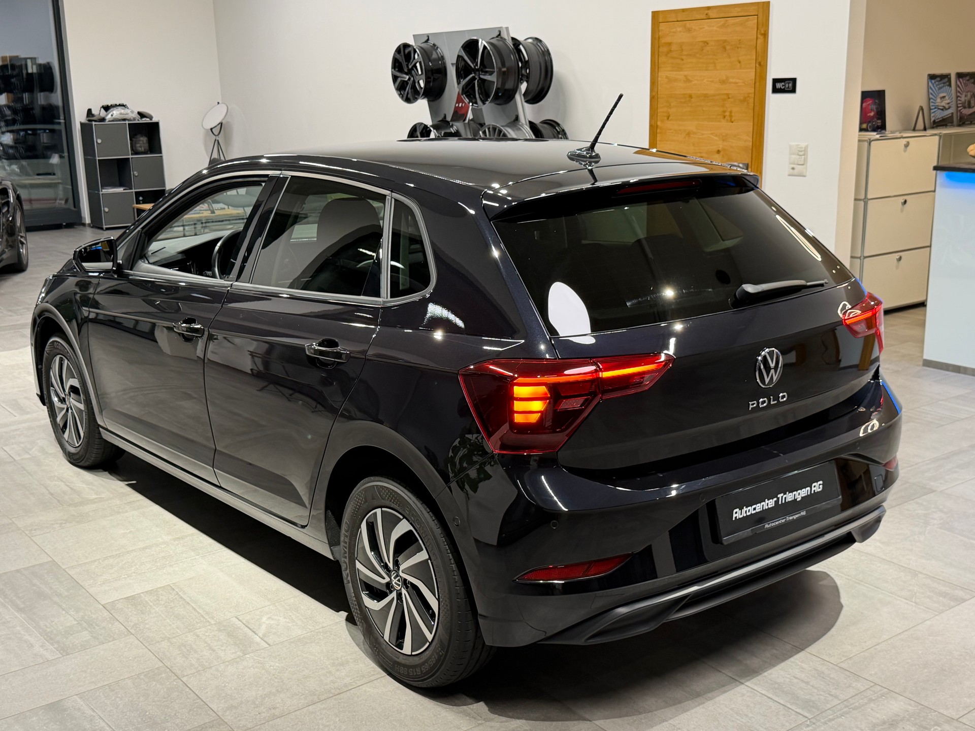 VW Polo 1.0 TSI Life DSG-image-7