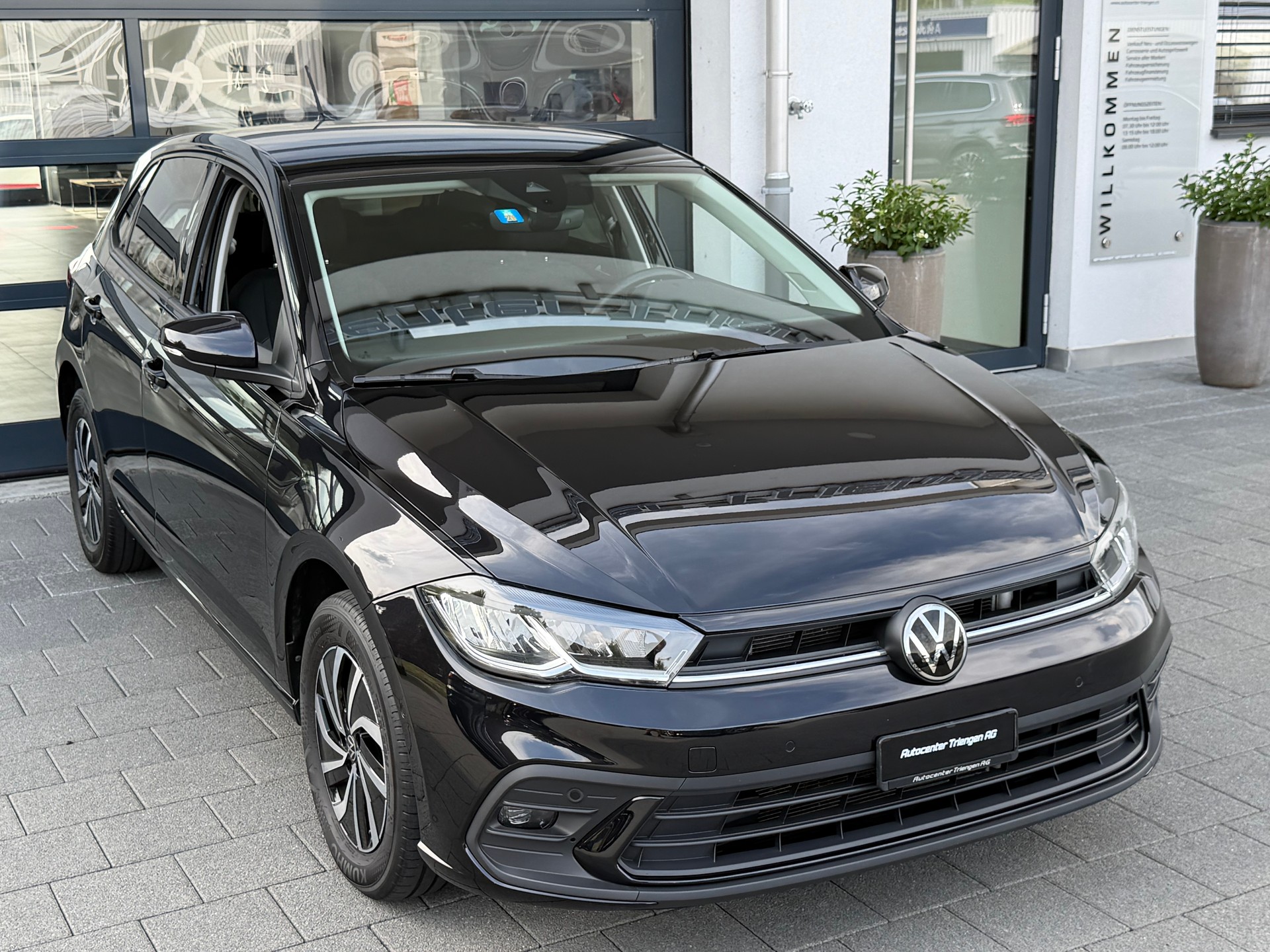VW Polo 1.0 TSI Life DSG-image-0