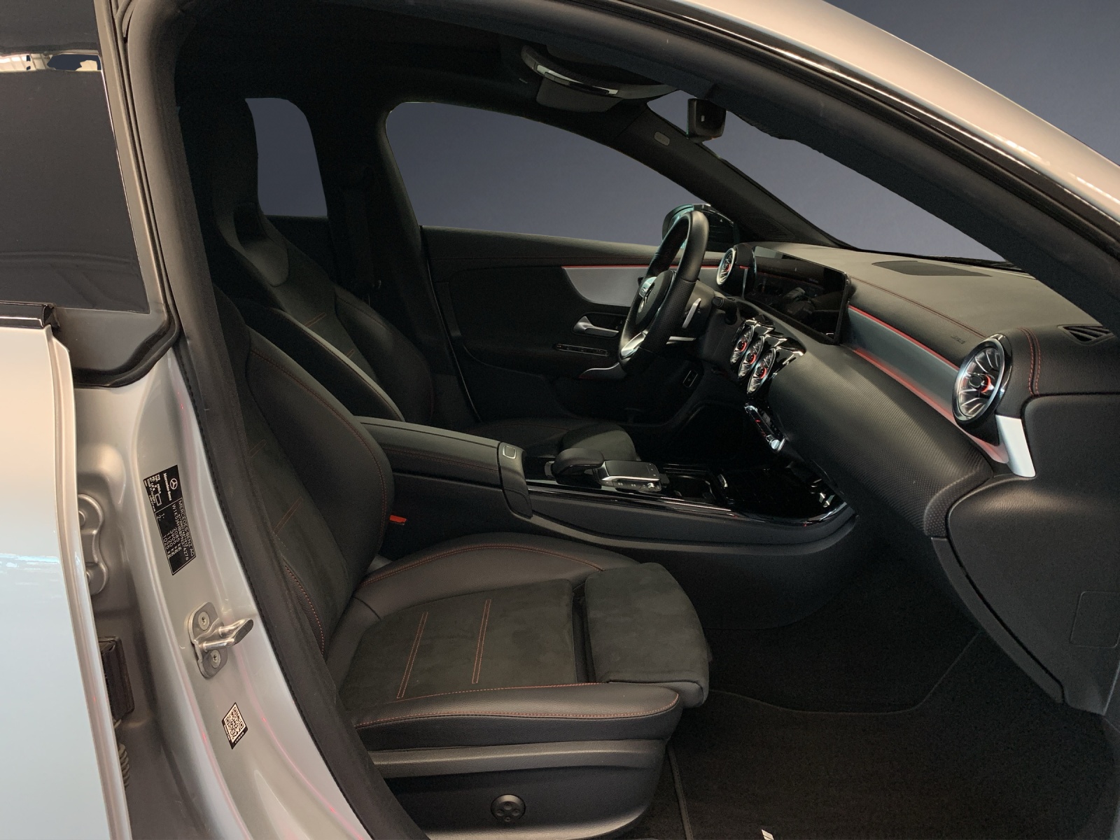Image MERCEDES-BENZ CLA-250 CLA 250 4Matic AMG Line 7G-DCT