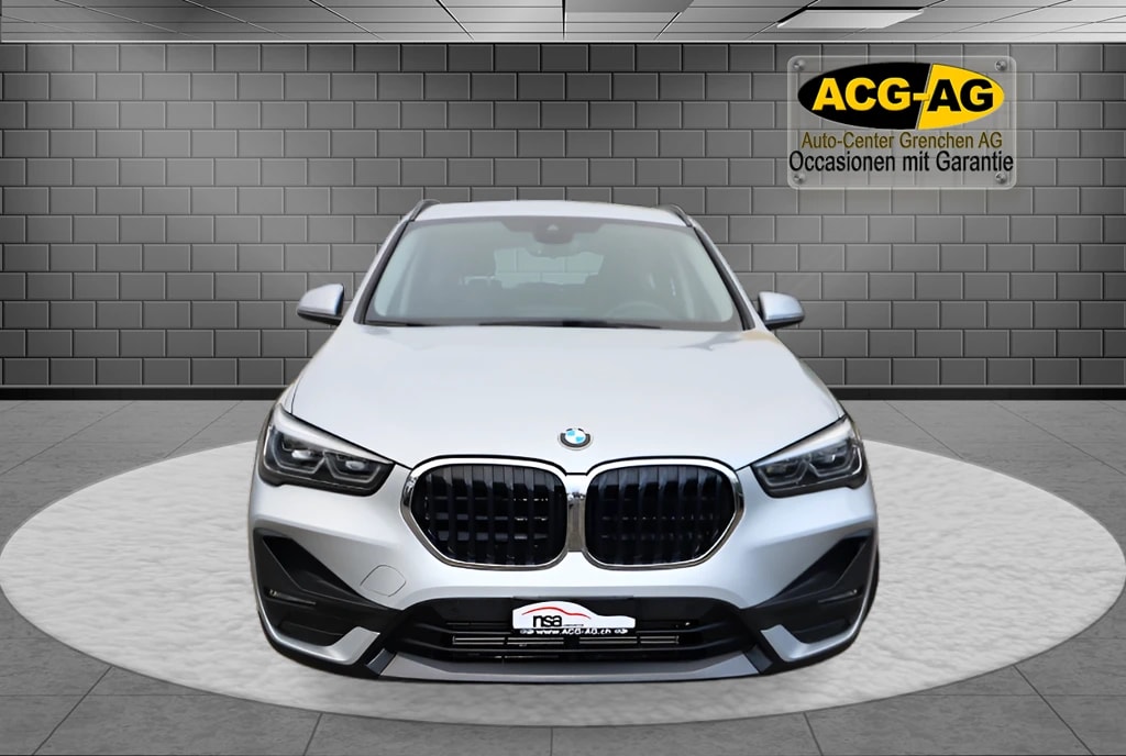 BMW X1 xDrive 25e Steptronic ** Head Up-Display ** Gr.Navi ** Parkhilfe v+h ** LED Licht **-image-1