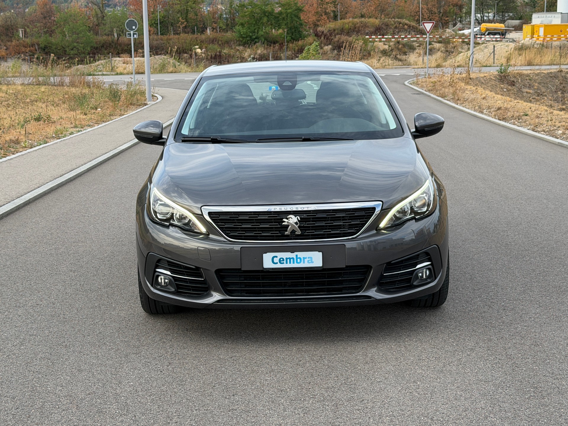 PEUGEOT 308 1.5 BlueHDI Active Pack EAT8-image-3