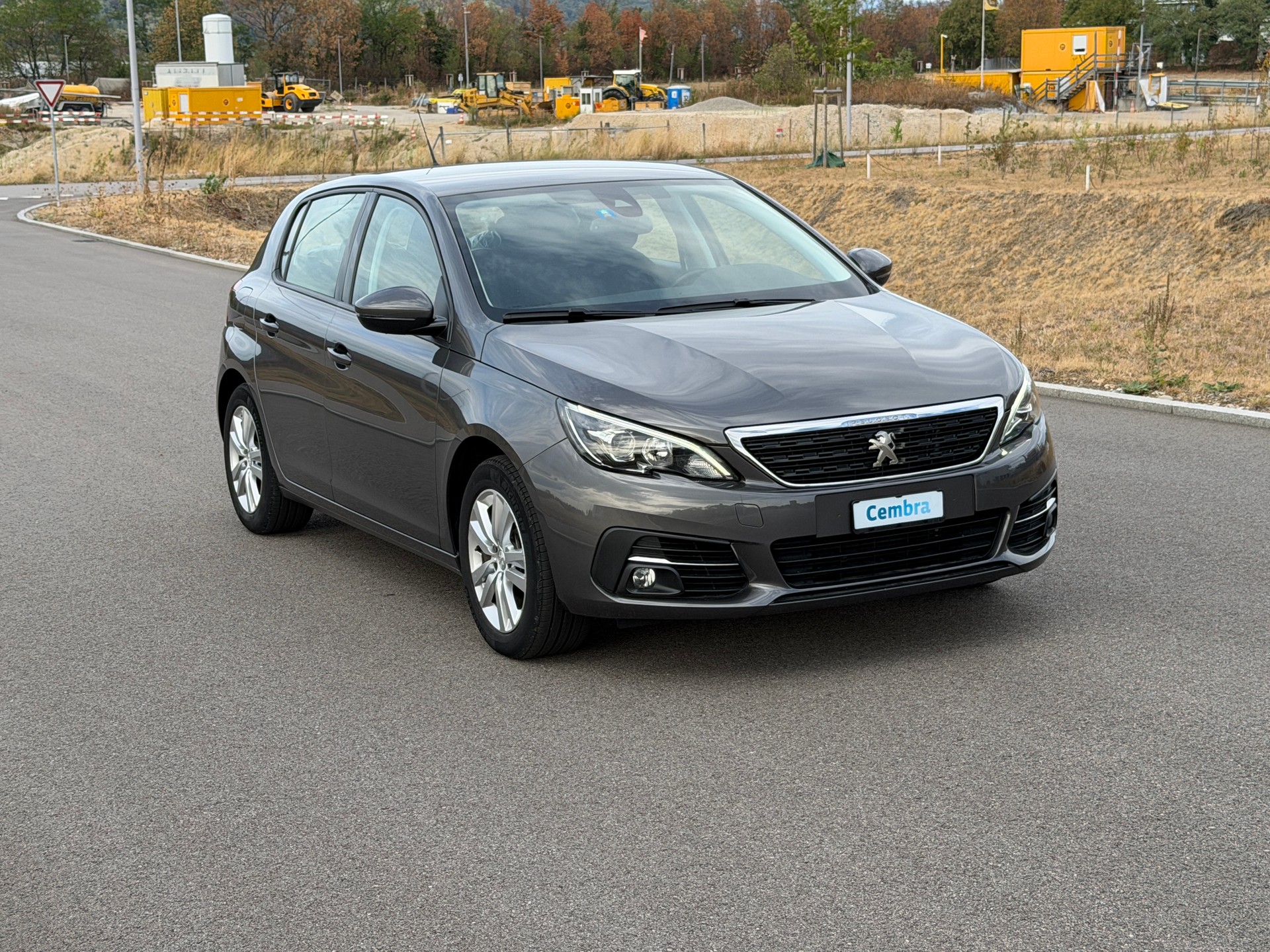 PEUGEOT 308 1.5 BlueHDI Active Pack EAT8-image-4