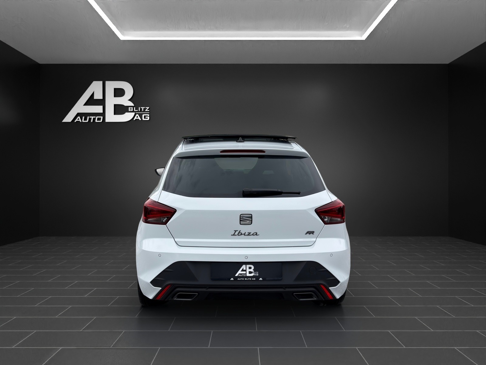 SEAT Ibiza 1.5 EcoTSI FR DSG mit 150 PS * Panoramadach *-image-3